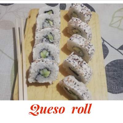 QUESO ROLL