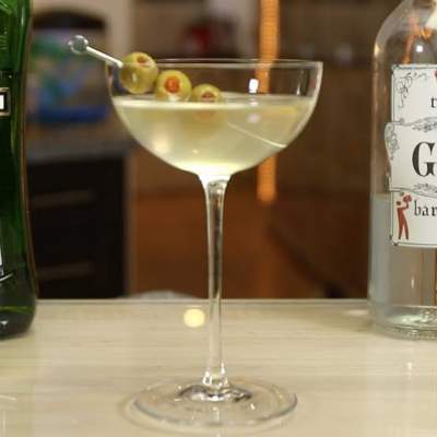 DIRTY MARTINI