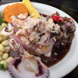 Ceviche Mixto de Conchas Negras