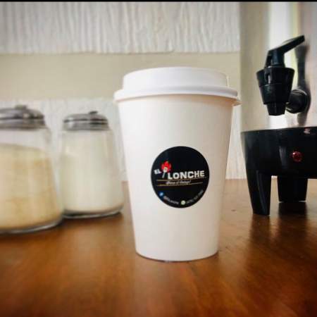 CAFE AMERICANO CON LECHE