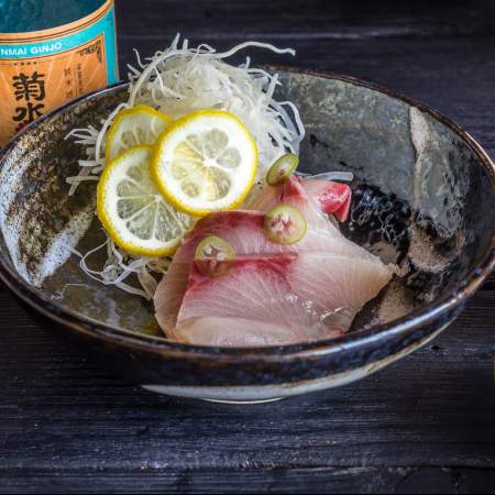 Sashimi Hamachi Serranito