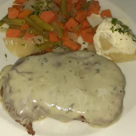 FILETE DE RES CON QUESO GRATINADO 250 GRS