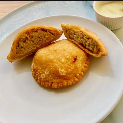 Pastelito Pollo