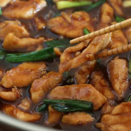 POLLO MONGOLIANO