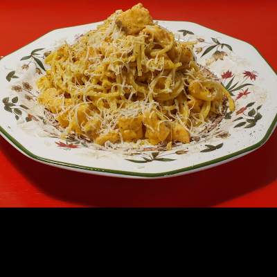 Pasta Carbonara + Salmón