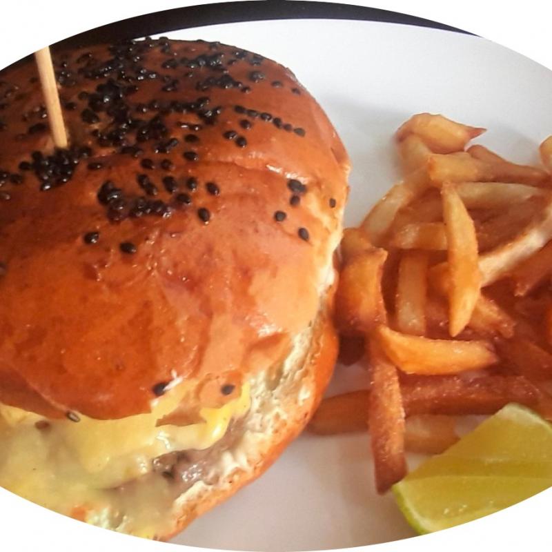 Hamburguesa clasica de arrachera