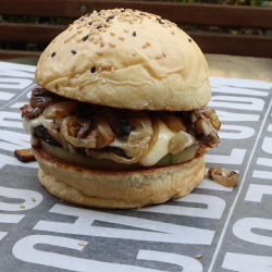 Hamburguesa con hongos