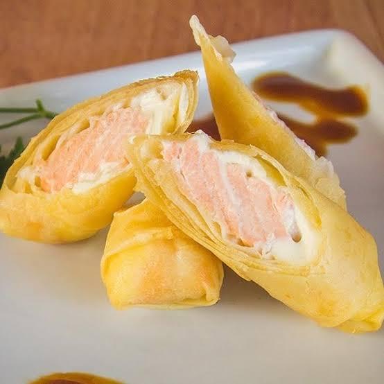 Rolinho Primavera salmão