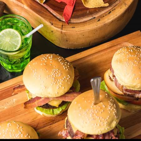 1 - Classic Burger