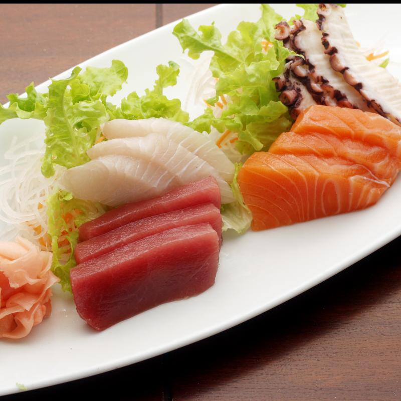 SASHIMI MORIAWASE (MIXTO)