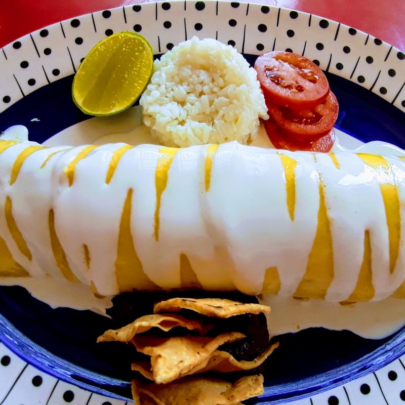 burrito vegetariano con champiñones