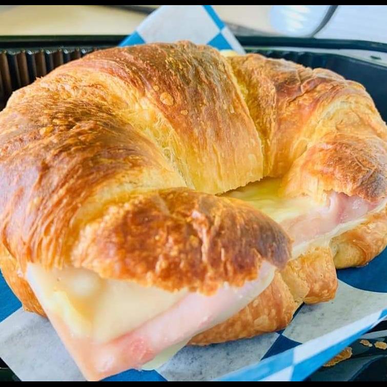 Croissant de Jamón & Queso