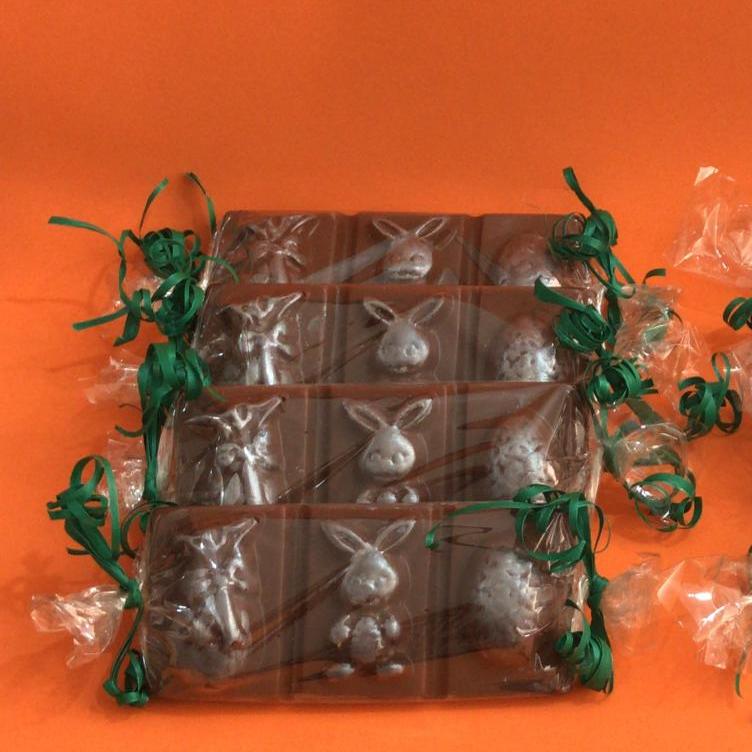 Placa de Chocolate Decorado 11x5cm (unidade)
