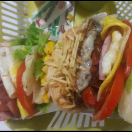 2-X burguês + 1-REFRIGERANTE 2 LT GRÁTIS