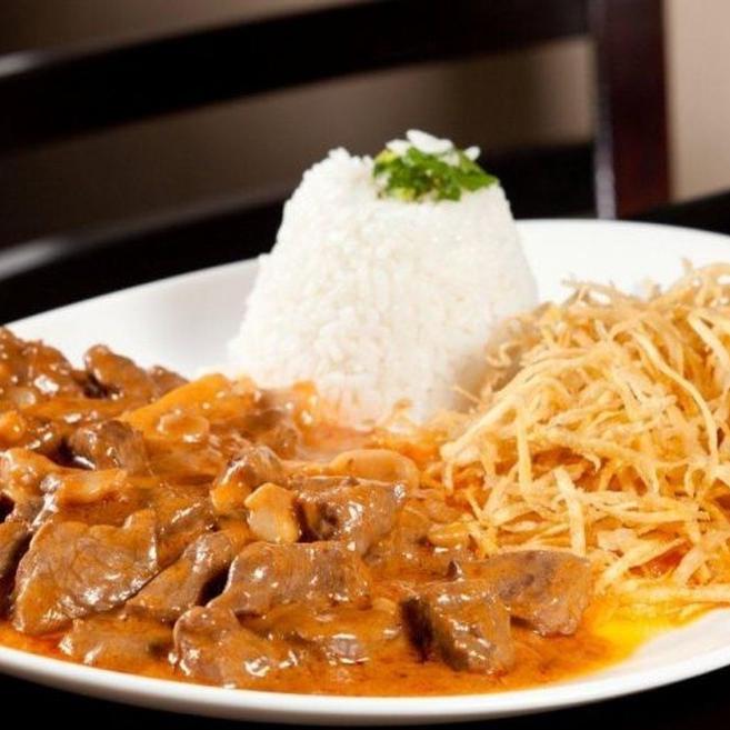 Strogonof de Carne (Boi) (2 pessoas)