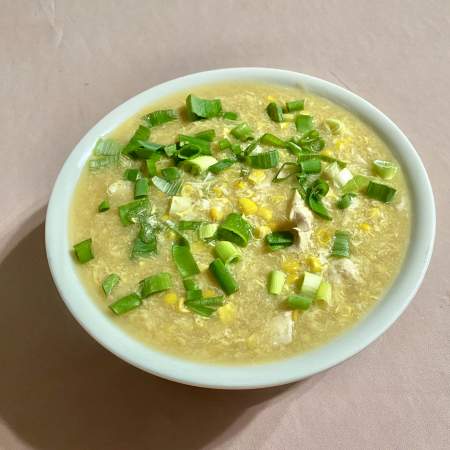 77A- Crema De Maíz Con Pollo y Huevo