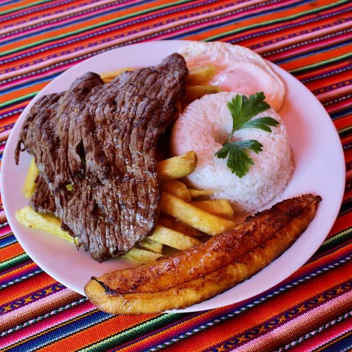 Bistec a lo pobre de Lomo Fino