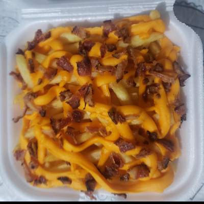 Batata M cheddar e bacon 280 gramas
