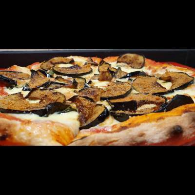 Pizza Berenjena ROJA