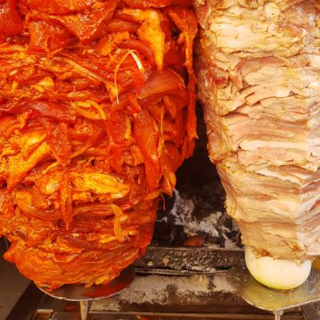 Kilo de carne arabe o al pastor
