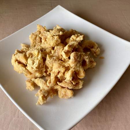 Pollo fritos en trocitos