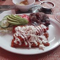 Enchiladas Mexicanas con Cecina