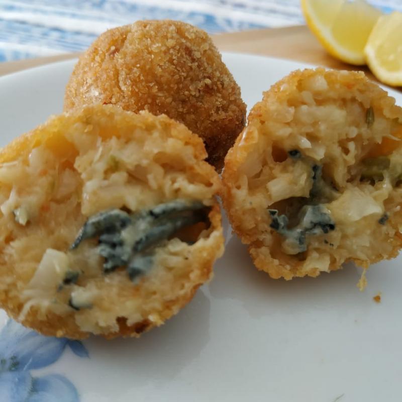 Bolinho de Palmito e Gorgonzola