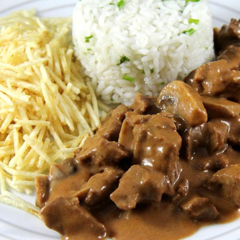 Strogonoff de Carne