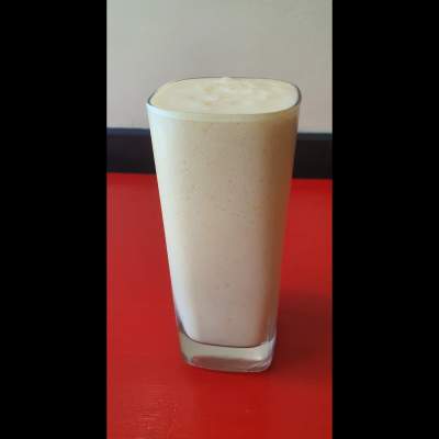 jugo natural mango maduro leche
