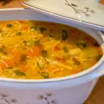 Canja de galinha cremosa