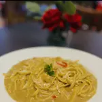 RISOTTO O FETUCCINI AL PORCINI