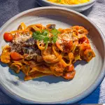 PASTA MAR Y TIERRA