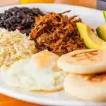 Desayuno criollo