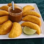 Empanadas de arroz con carne