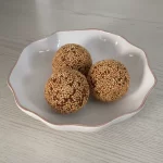Quibe frito c/ coalhada síria