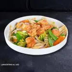 Langostino saltado al AJO
