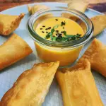 Tequeños de Queso a la Huancaína.