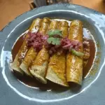 Tacos de cochinita sábado y domingo