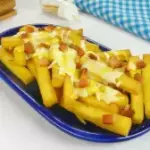 POLENTA FRITA C/ QUEIJO E BACON