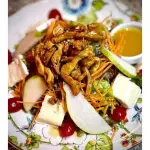 Salada de Pêra, Brie e Frango