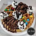 •	 Waffle Candy
