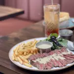 STEAK & FRIES