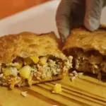 PASTEL FRANGO COM CATUPIRY 20 cm