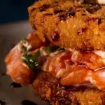 Sushi Burgue de Salmão E Camarão