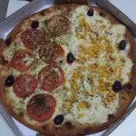 PIZZAS BROTO MEIO A MEIO