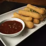 8 MOZZARELLA STICKS