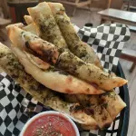 Pan de Pesto