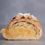 Croissant de almendra