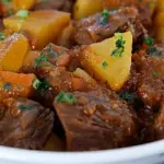Carne de Panela com batata e legumes