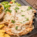 Pollo con champiñones